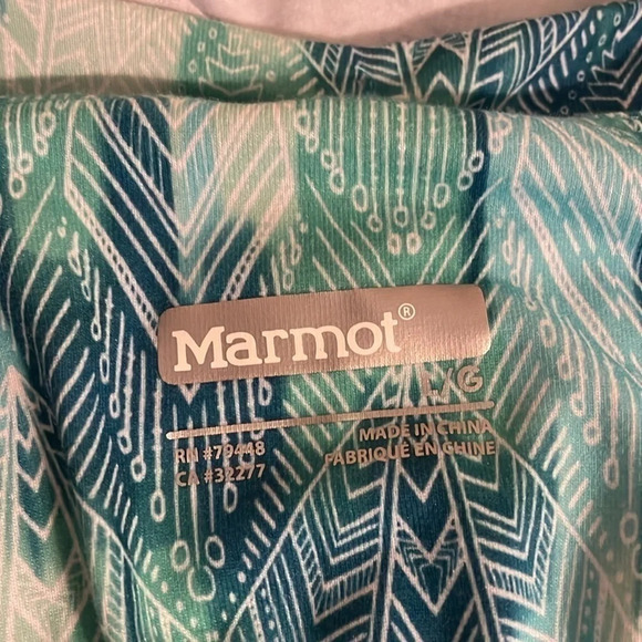 Marmot women’s shirt Large 12 14 tank top shelf bra soft stretch athletic blue - Picture 8 of 10